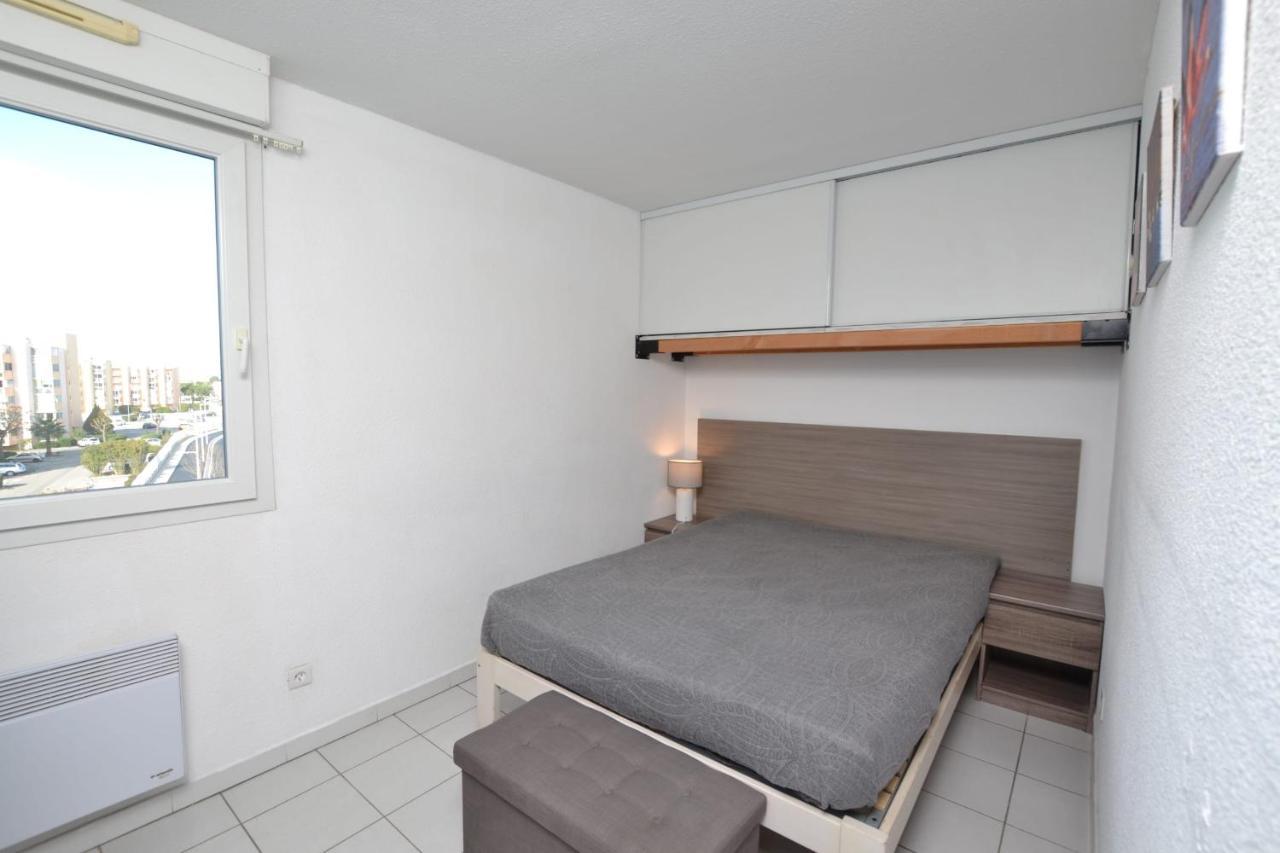 Grand T3 6 Couchages Avec Piscine Vue Salins Apartment Le Grau-du-Roi Exterior photo
