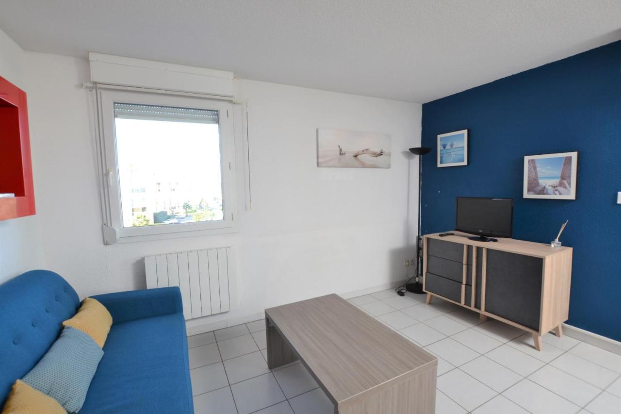 Grand T3 6 Couchages Avec Piscine Vue Salins Apartment Le Grau-du-Roi Exterior photo